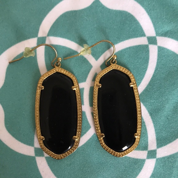 kendra scott black earrings drop